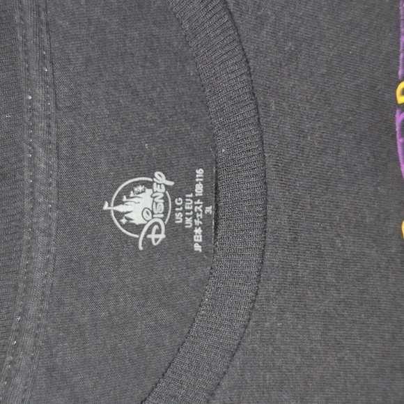 ❤️ Disney Nightmare Before Christmas Moonlight Mischief Madness shirt. Halloween - Picture 2 of 7